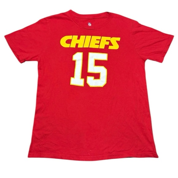 NFL Other - NFL Mahomes Chiefs Boy’s Large Red Tee
